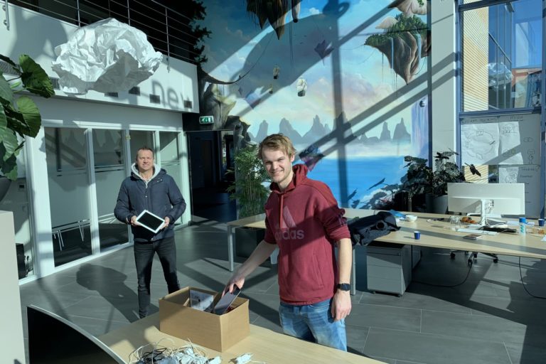 Inleveren iPads voor coronapatiënten