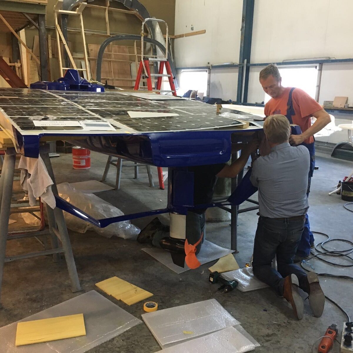 Het eerste bouwpakket voor de New Nexus Solarboot