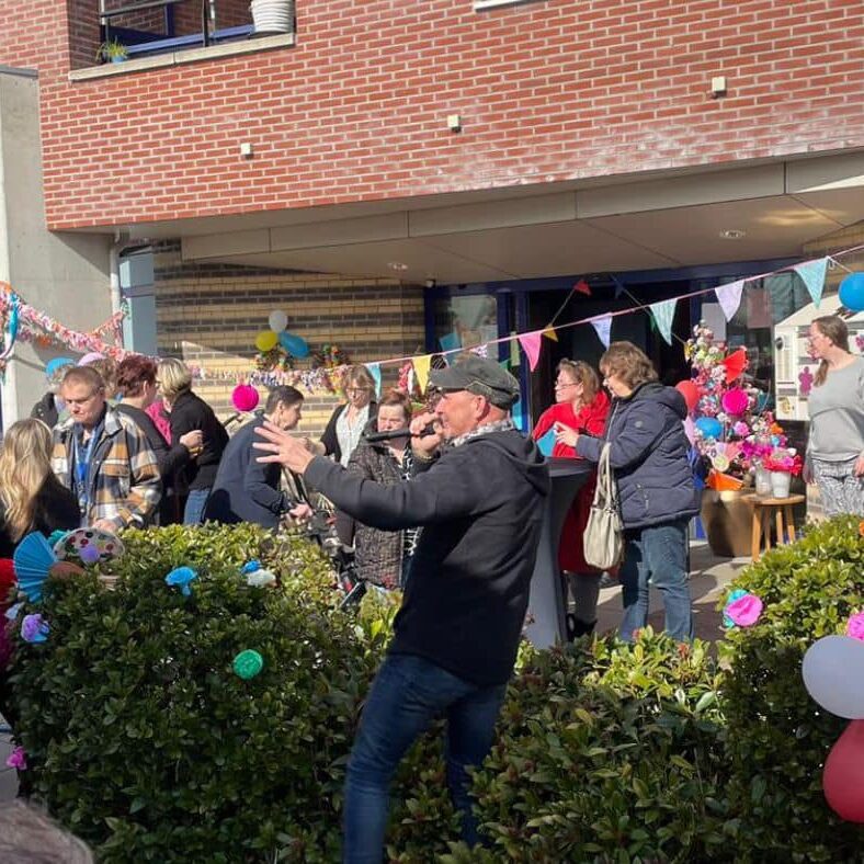Feest bij Zorginstelling de Zijlen