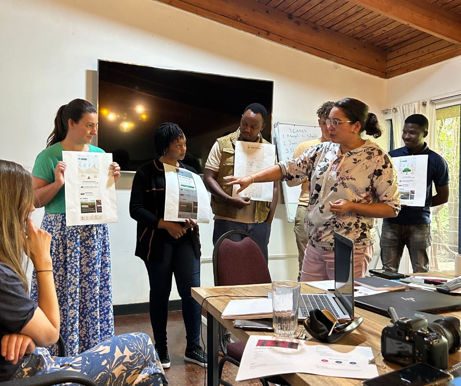 Tamara doet UX-research voor app in Tanzania