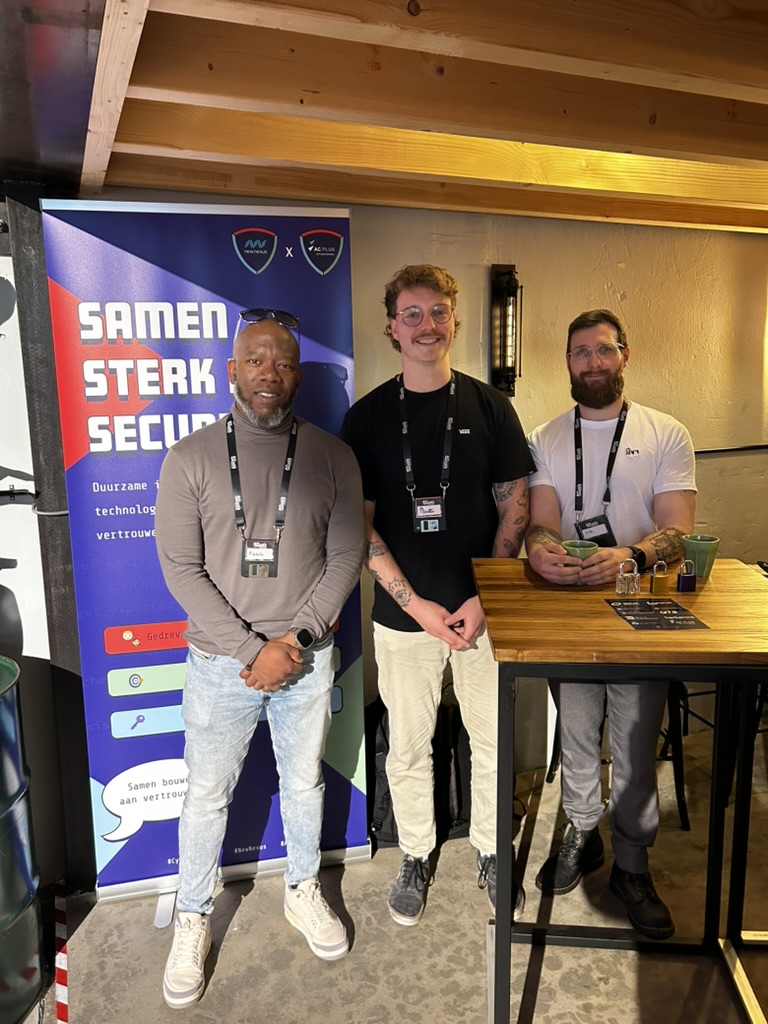 Samen sterk in security. Als New Nexus en AC Plus konden we dus niet ontbreken op de security conferentie Bsides Groningen 2025.