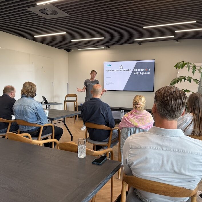 Eric de Jong geeft training Iedereen een AI maatje tijdens AI Summer School bij New Nexus
