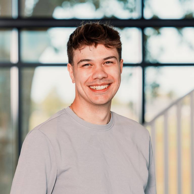 Sinds 1 mei is Niek Beukema bij ons begonnen als software engineer, met een focus op .NET- en fullstack-vraagstukken.