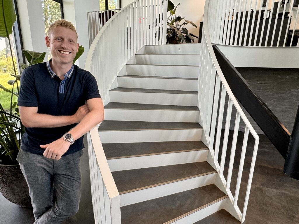 Sinds 6 juli is Dedmer Kraakman begonnen als account manager bij New Nexus. Dedmer gaat zich bezig houden met detachering & inhuur van onze IT-, AI- en data-specialisten of management consultants.